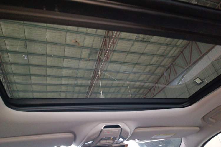 Used Geely Auto Preface 2021 Revised Version 2.0TD Luxury Edition Headliner