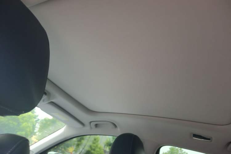 Used Geely Auto Preface 2021 Revised Version 2.0TD Luxury Edition Headliner