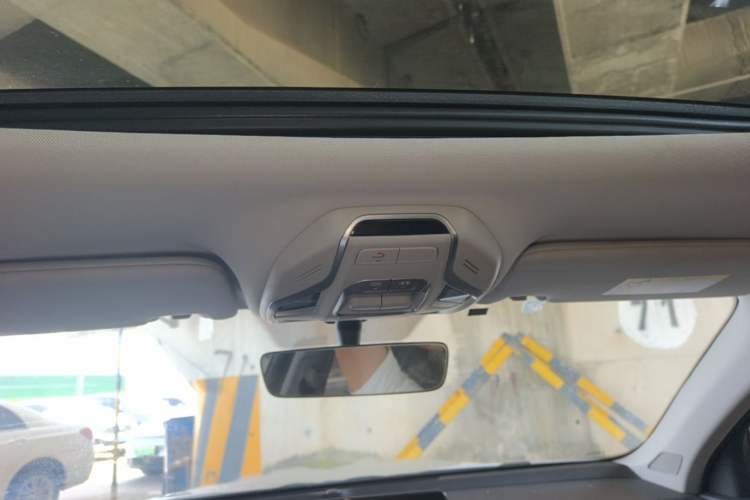 Used Geely Auto Preface 2021 2.0TD Luxury Version Headliner