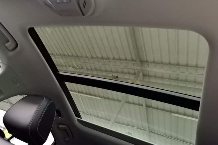 Used Geely Auto Preface 2021 2.0TD Luxury Version Headliner