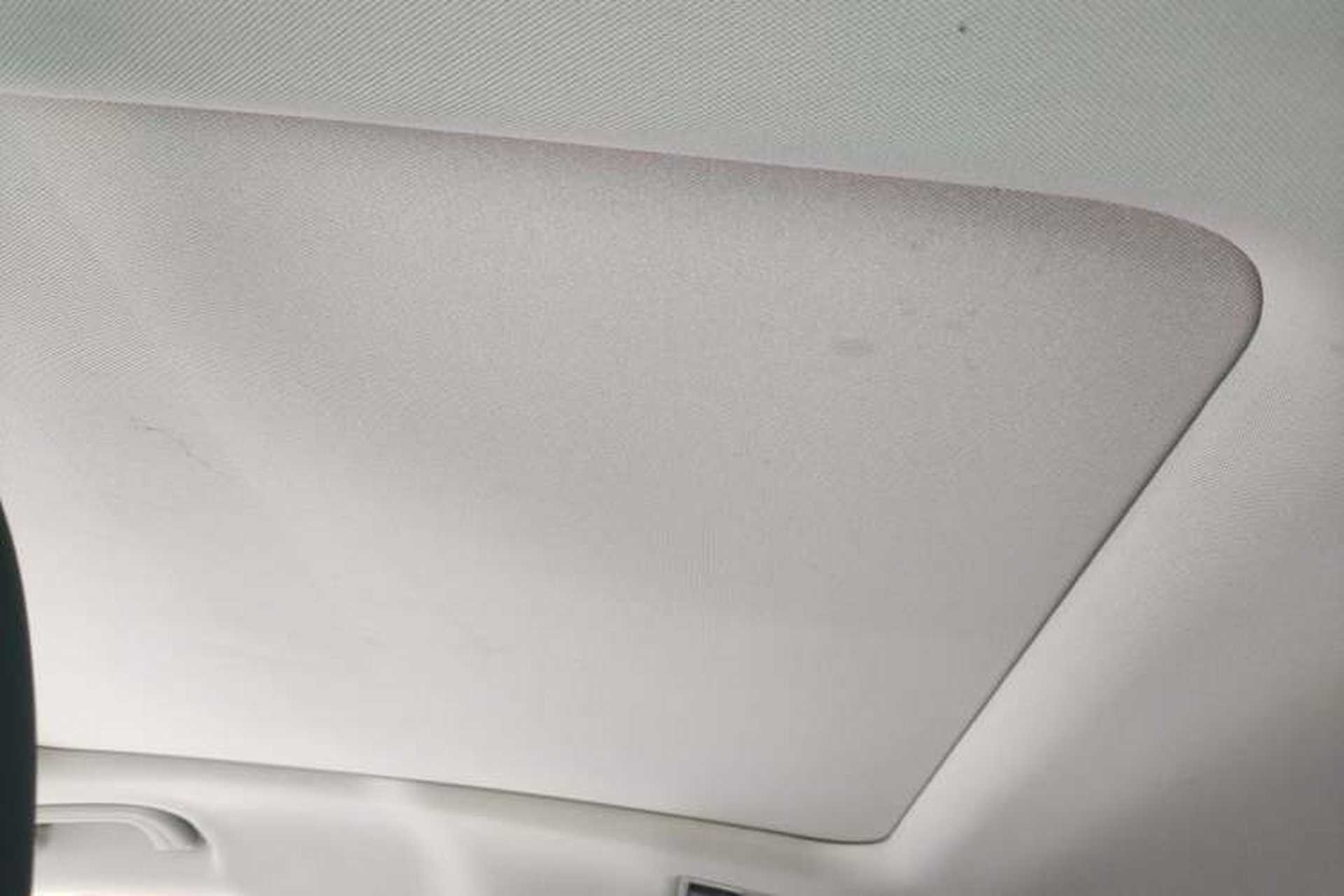 Used Geely Auto Preface 2021 Revised Version 2.0TD Luxury Edition Headliner