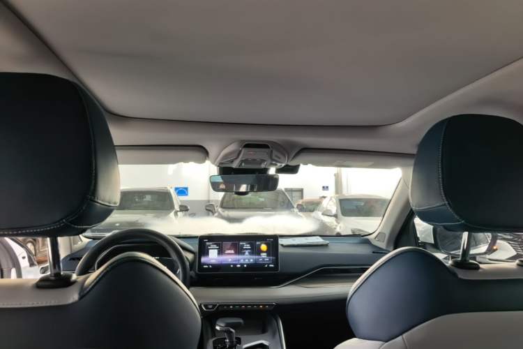 Used Geely Auto Preface 2021 2.0TD Luxury Version Headliner