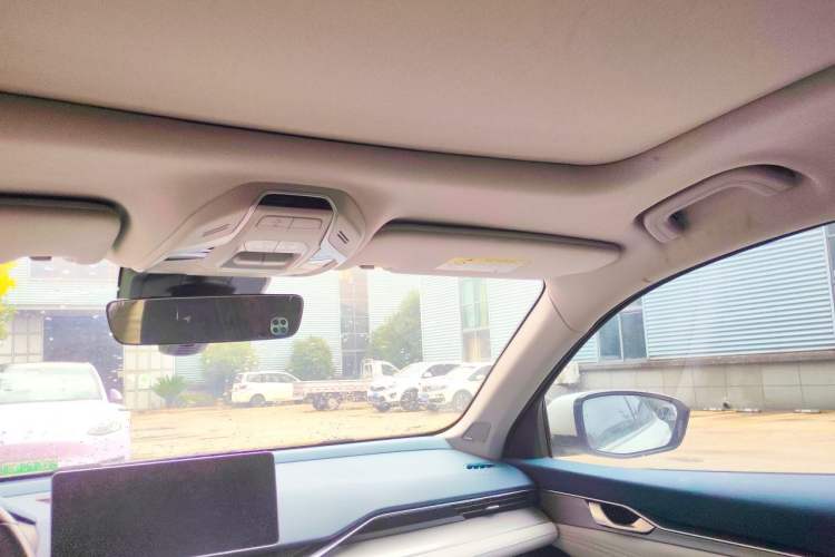 Used Geely Auto Preface 2021 Revised Version 2.0TD Luxury Edition Headliner