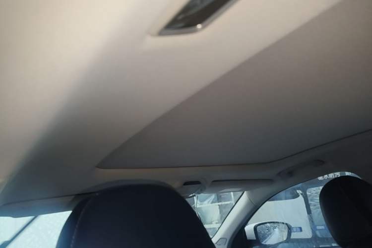Used Geely Auto Preface 2021 Revised Version 2.0TD Luxury Edition Headliner