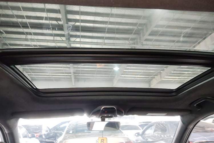 Used Geely Auto Preface 2021 2.0TD Space-Time Edition Hao Yue Headliner