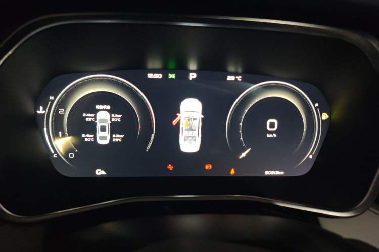 Used Geely Auto Preface 2021 Revised Version 2.0TD Luxury Edition Instrument Cluster