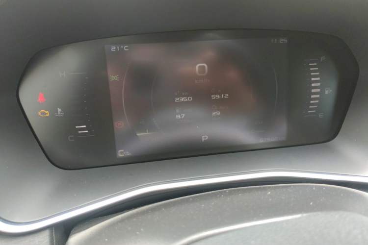 Used Geely Auto Preface 2021 2.0TD Luxury Version Instrument Cluster
