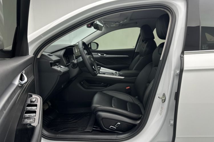 Used Geely Auto Preface 2021 2.0TD Luxury Version Interior 1