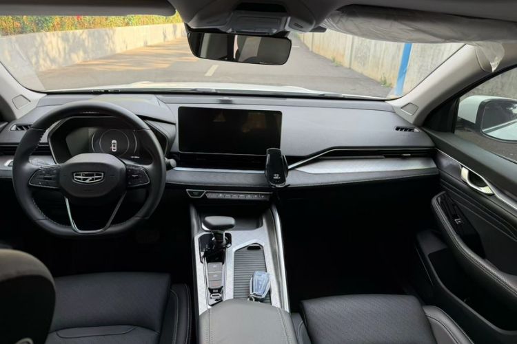 Used Geely Auto Preface 2021 2.0TD Luxury Version Interior 1