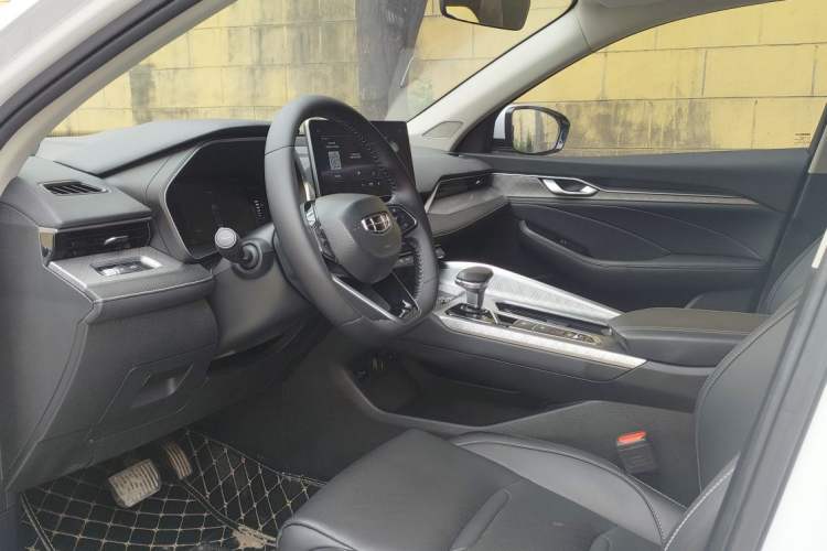 Used Geely Auto Preface 2021 2.0TD Luxury Version Interior 1