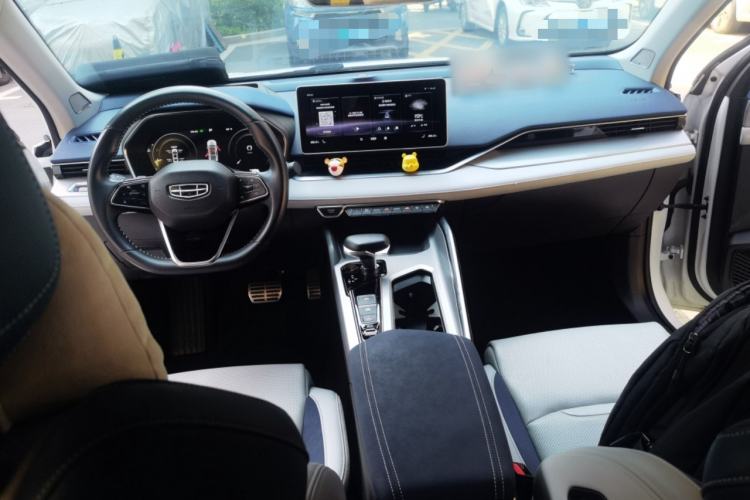 Used Geely Auto Preface 2021 2.0TD Flagship Edition Interior 2