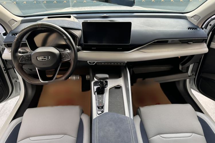 Used Geely Auto Preface 2021 2.0TD Flagship Edition Interior 2