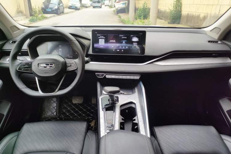 Used Geely Auto Preface 2021 2.0TD Luxury Version Interior 2