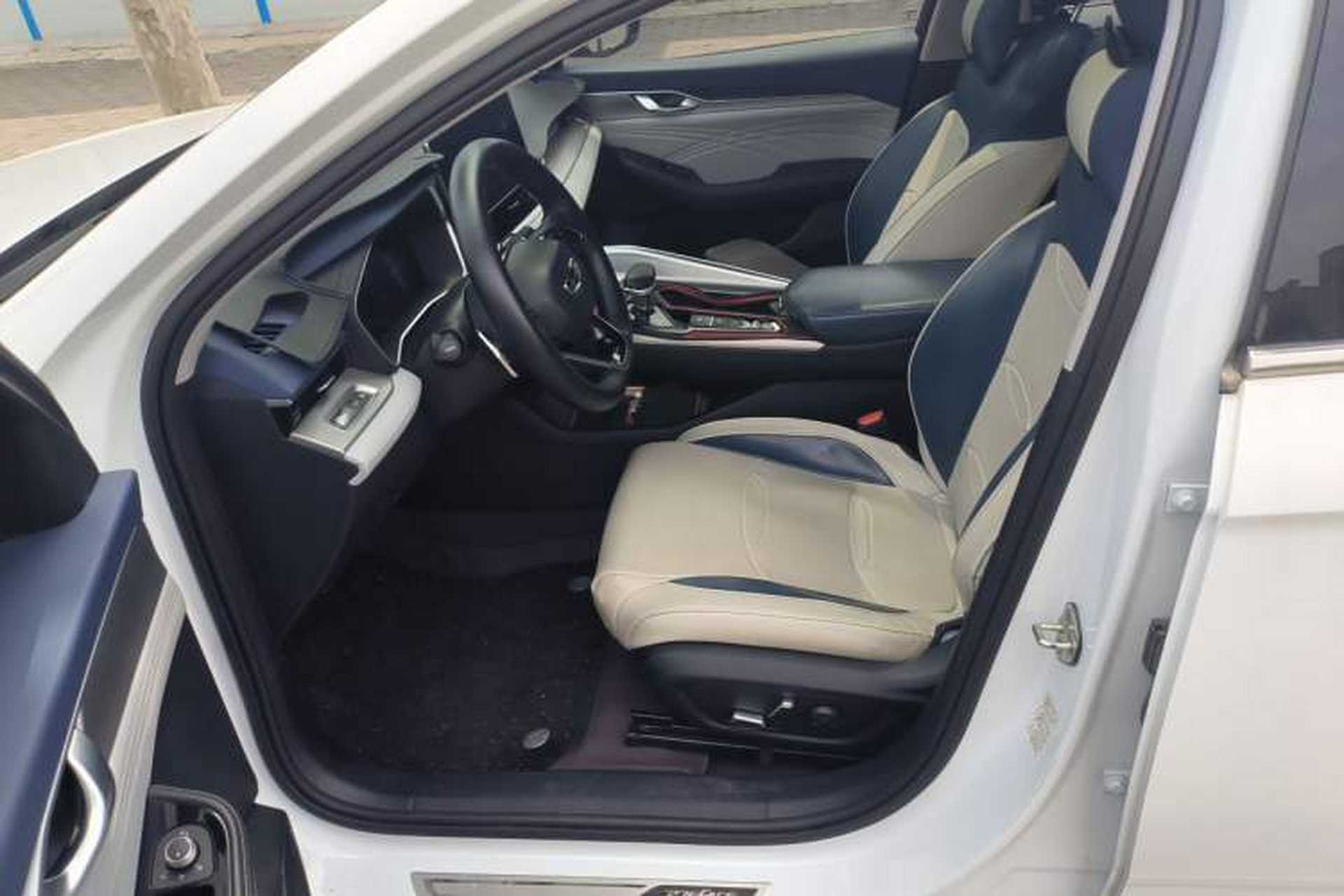 Used Geely Auto Preface 2021 2.0TD Designer's Recommended Edition Interior 3
