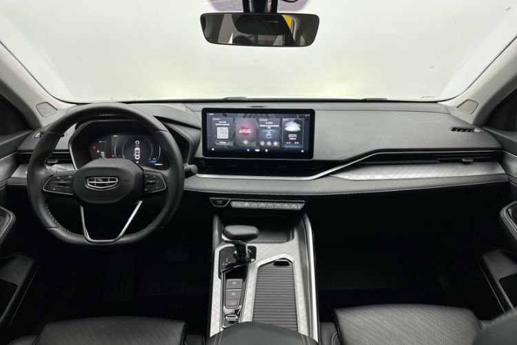 Used Geely Auto Preface 2021 2.0TD Luxury Version Interior 3