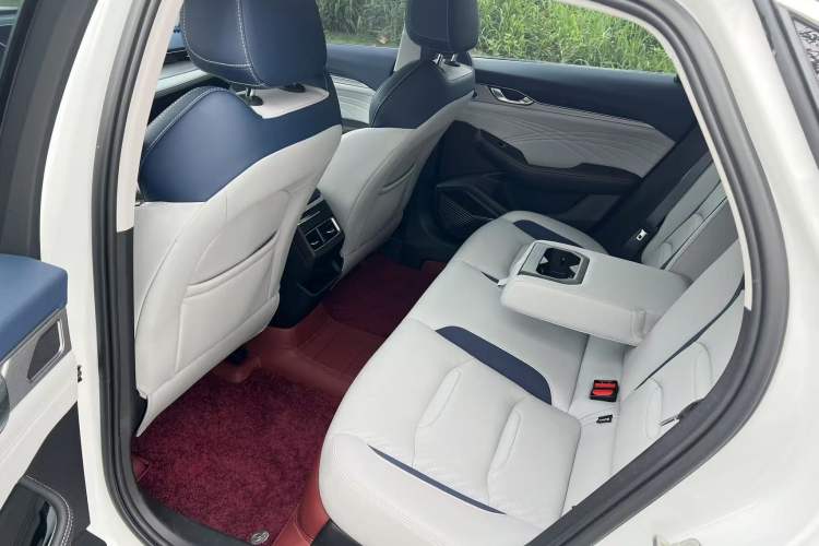 Used Geely Auto Preface 2021 Revised Version 2.0TD Luxury Edition Interior 3