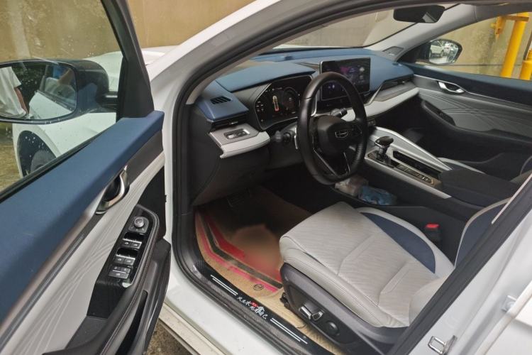 Used Geely Auto Preface 2021 2.0TD Luxury Version Interior 3