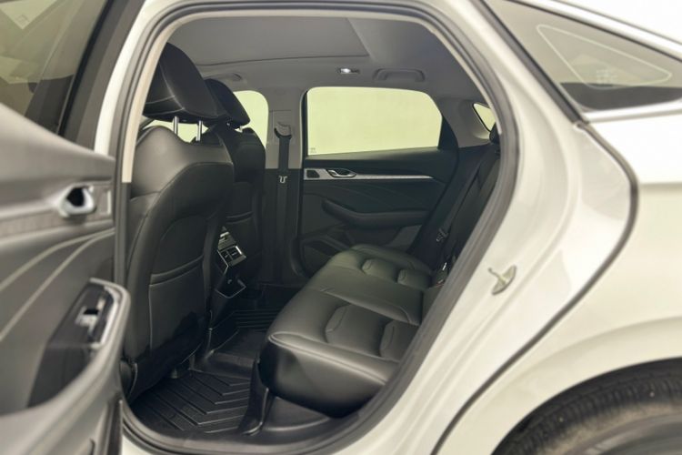 Used Geely Auto Preface 2021 2.0TD Luxury Version Interior 4