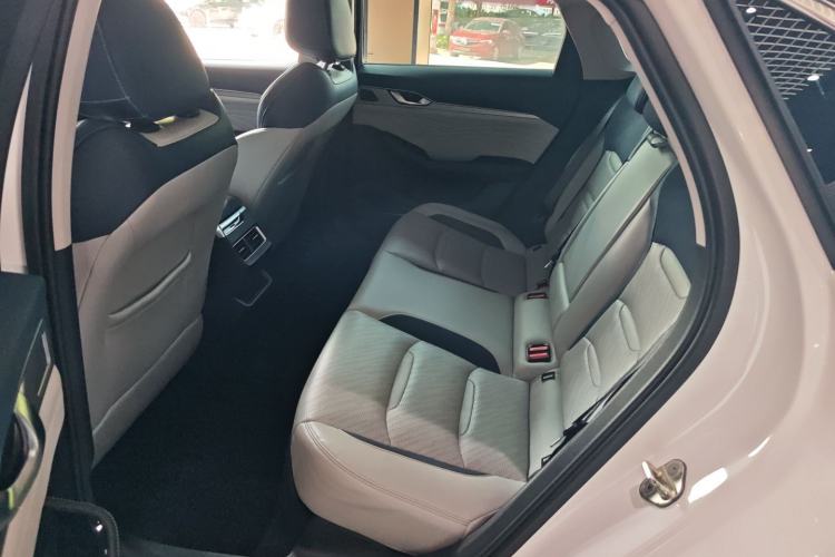 Used Geely Auto Preface 2021 Revised Version 2.0TD Luxury Edition Interior 5
