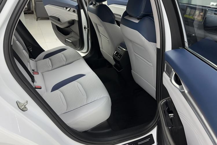 Used Geely Auto Preface 2021 2.0TD Luxury Version Interior 8