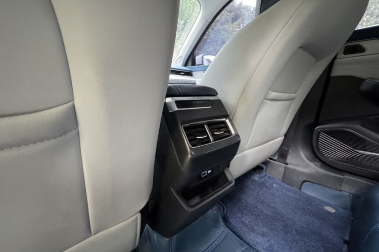 Used Geely Auto Preface 2021 Revised Version 2.0TD Luxury Edition Interior 9