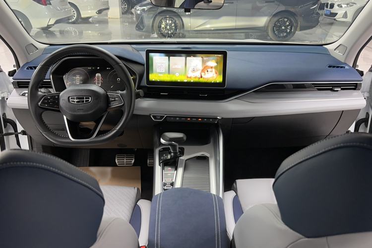 Used Geely Auto Preface 2021 2.0TD Luxury Version Interior 9