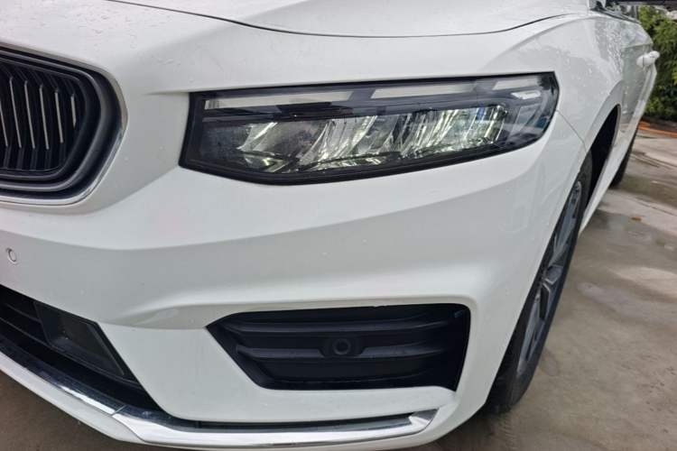Used Geely Auto Preface 2021 2.0TD Luxury Version Left Front Headlight