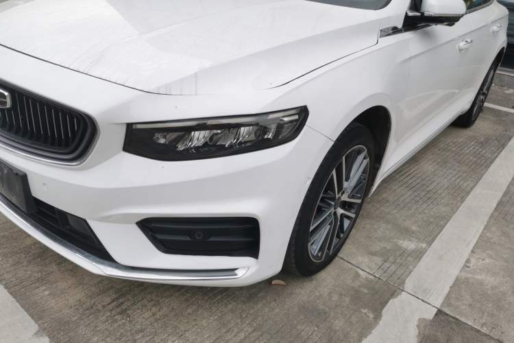 Used Geely Auto Preface 2021 Revised Version 2.0TD Luxury Edition Left Front Headlight