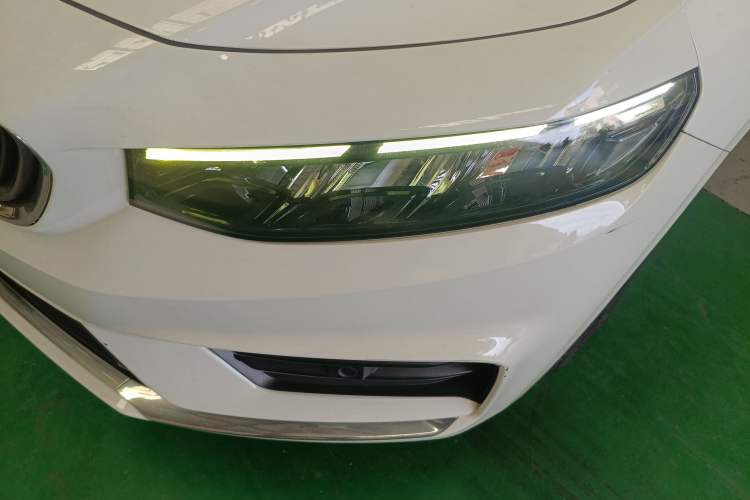 Used Geely Auto Preface 2021 2.0TD Luxury Version Left Front Headlight