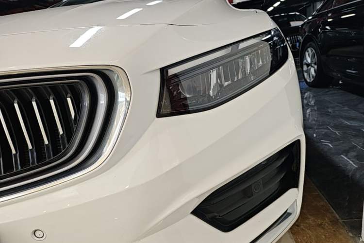 Used Geely Auto Preface 2021 2.0TD Luxury Version Left Front Headlight