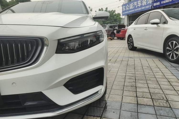 Used Geely Auto Preface 2021 Revised Version 2.0TD Luxury Edition Left Front Headlight