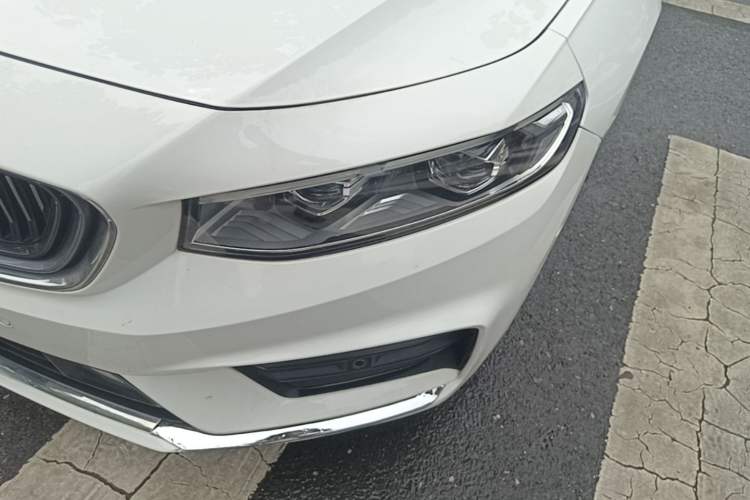 Used Geely Auto Preface 2021 2.0TD Flagship Edition Left Front Headlight