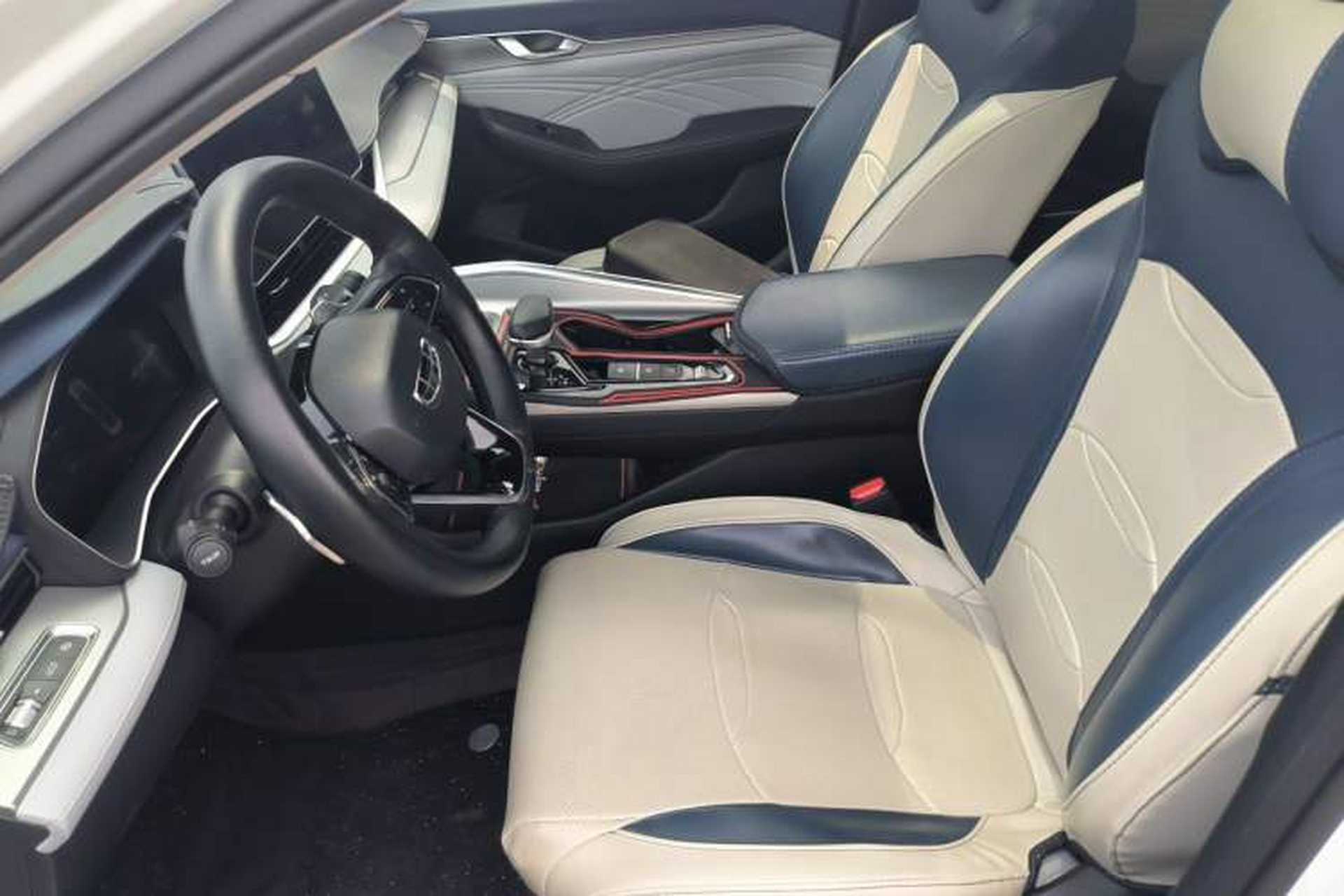 Used Geely Auto Preface 2021 2.0TD Designer's Recommended Edition Left Front Seat