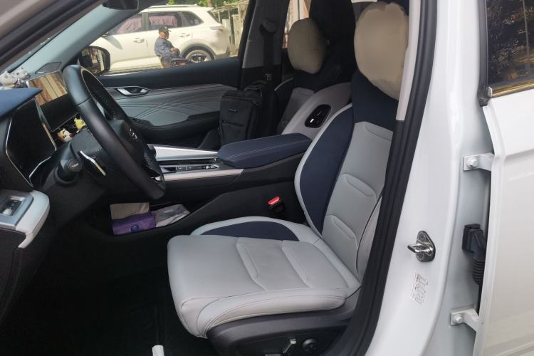 Used Geely Auto Preface 2021 2.0TD Flagship Edition Left Front Seat