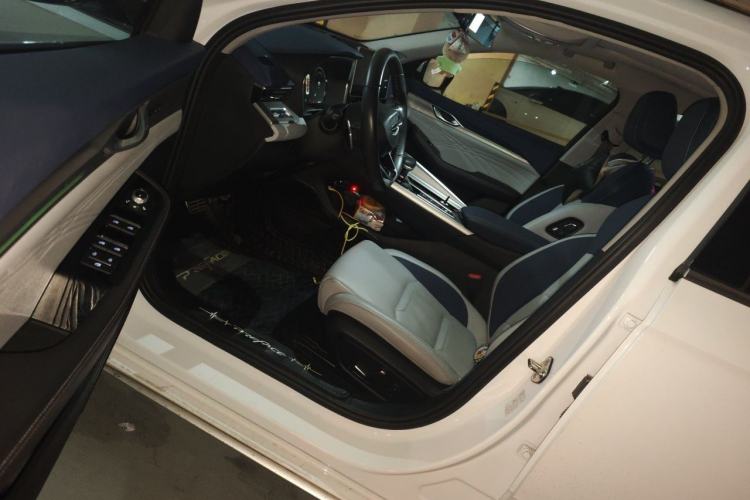 Used Geely Auto Preface 2021 2.0TD Flagship Edition Left Front Seat