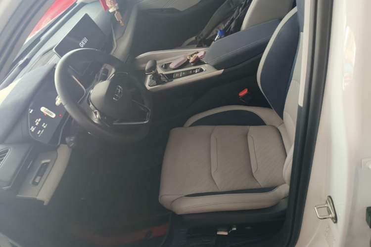 Used Geely Auto Preface 2021 Revised Version 2.0TD Luxury Edition Left Front Seat