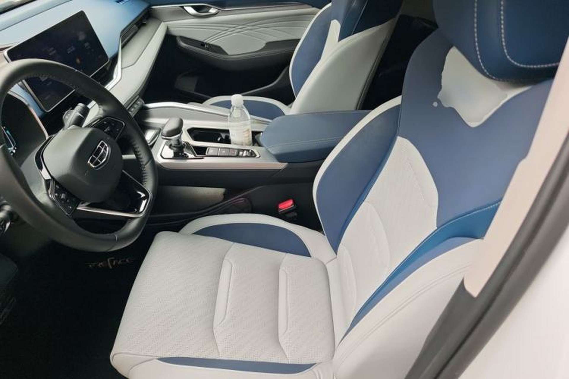 Used Geely Auto Preface 2021 Revised Version 2.0TD Luxury Edition Left Front Seat