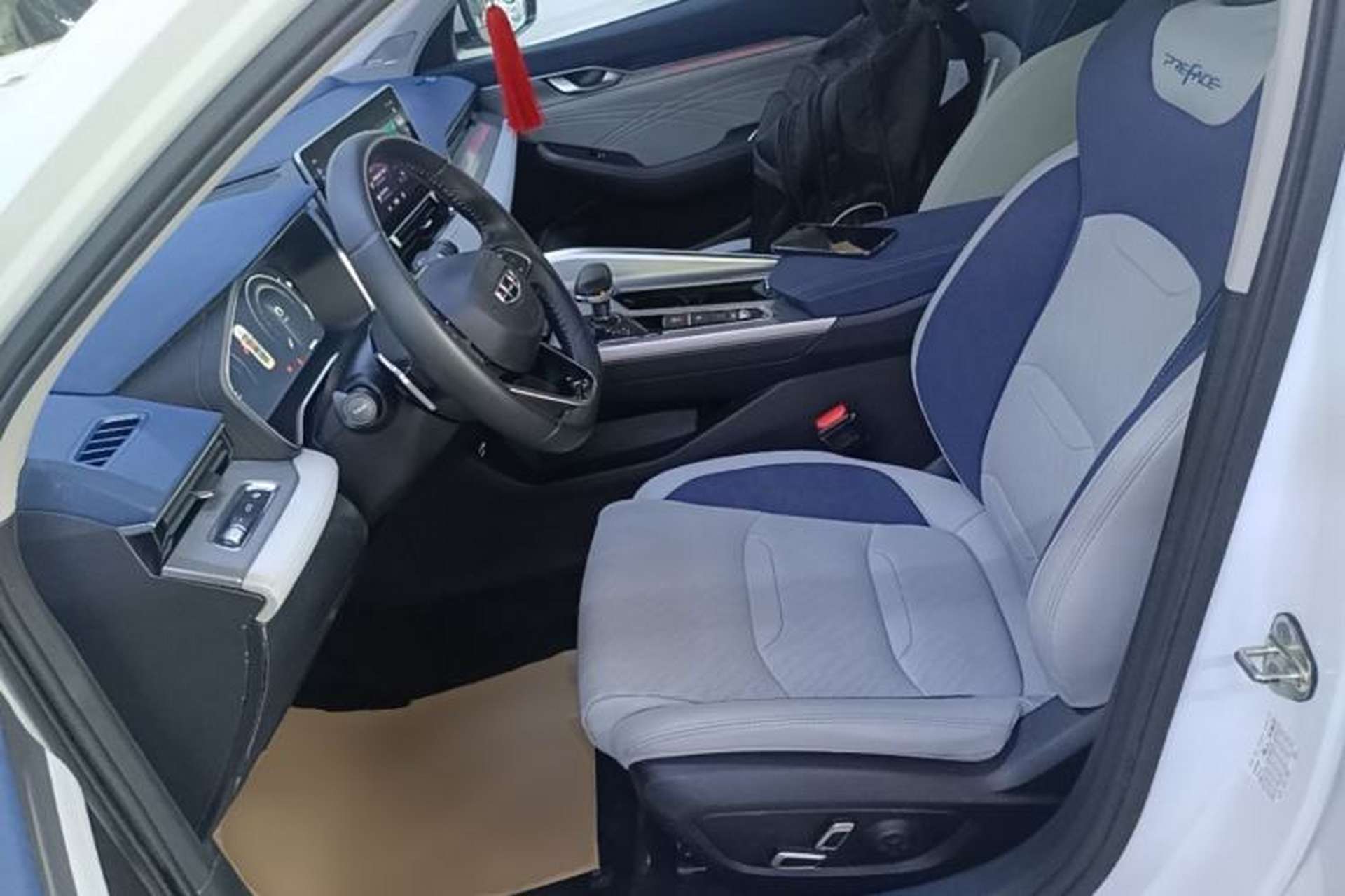 Used Geely Auto Preface 2021 Revised Version 2.0TD Luxury Edition Left Front Seat