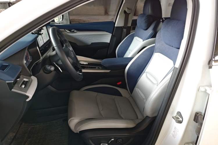 Used Geely Auto Preface 2021 2.0TD Flagship Edition Left Front Seat