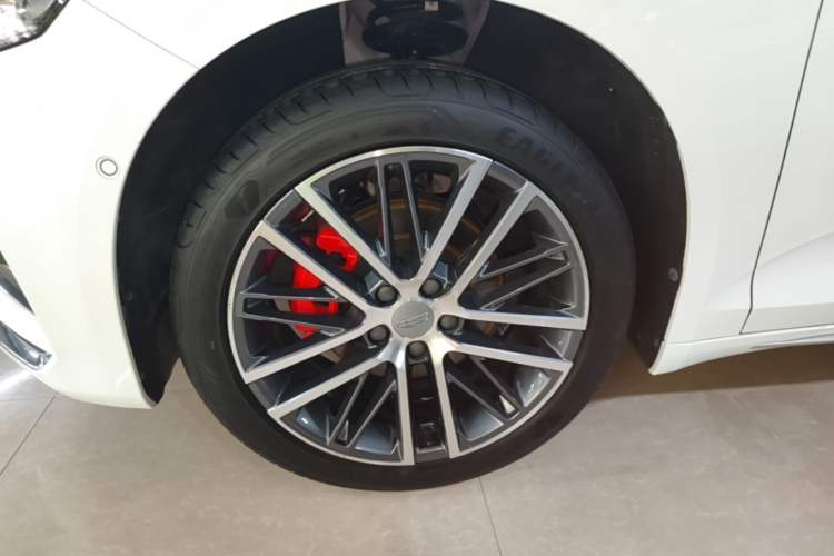 Used Geely Auto Preface 2021 Revised Version 2.0TD Luxury Edition Left Front Wheel Hub