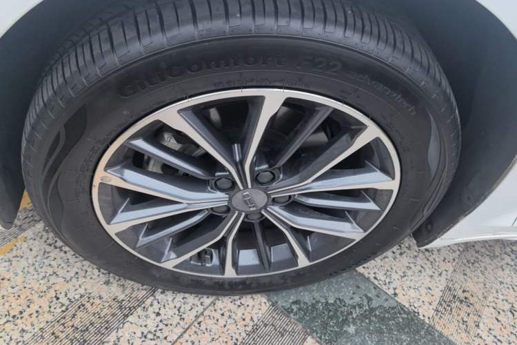 Used Geely Auto Preface 2021 2.0TD Luxury Version Left Front Wheel Hub