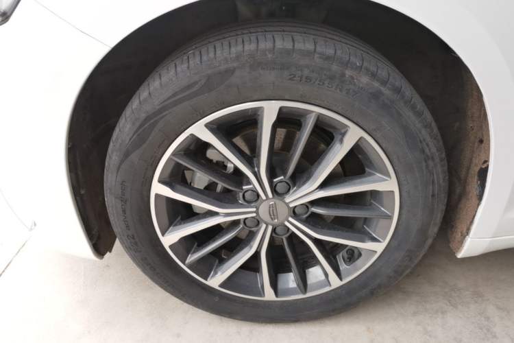Used Geely Auto Preface 2021 2.0TD Luxury Version Left Front Wheel Hub
