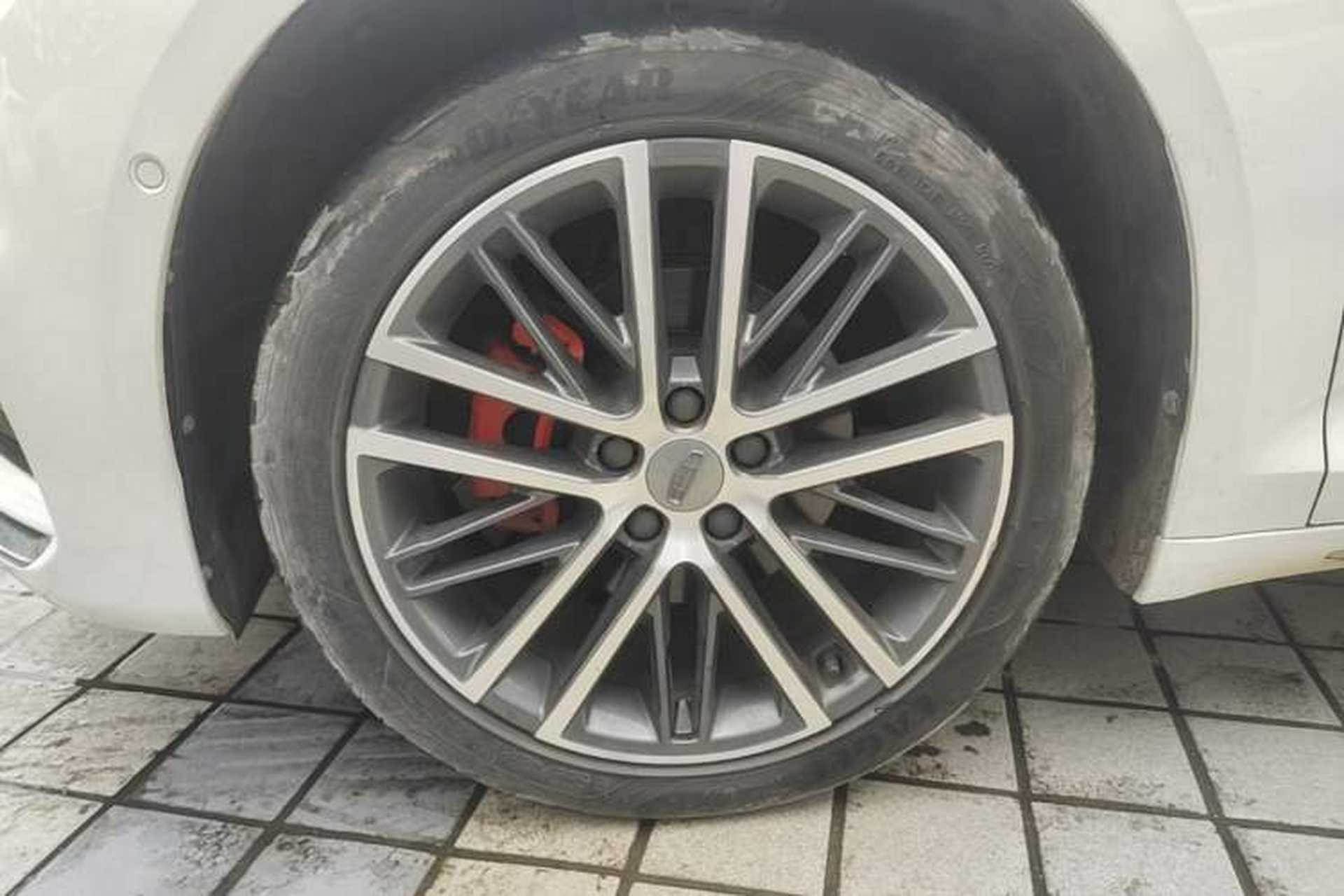 Used Geely Auto Preface 2021 Revised Version 2.0TD Luxury Edition Left Front Wheel Hub