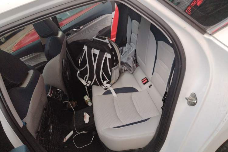 Used Geely Auto Preface 2021 Revised Version 2.0TD Luxury Edition Left Rear Seat