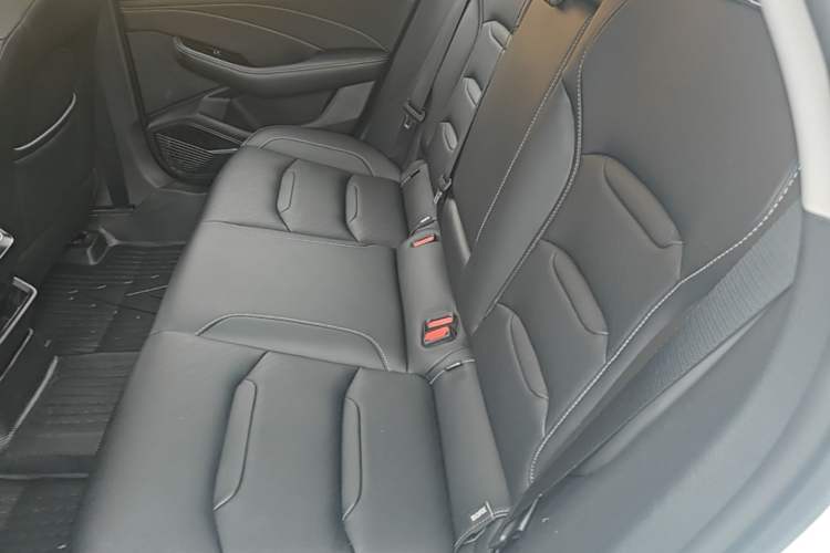 Used Geely Auto Preface 2021 2.0TD Luxury Version Left Rear Seat