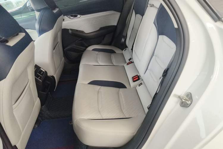 Used Geely Auto Preface 2021 Revised Version 2.0TD Luxury Edition Left Rear Seat
