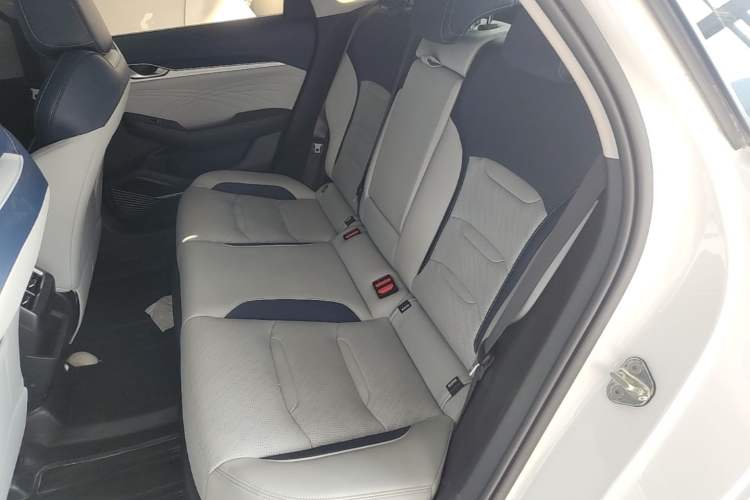 Used Geely Auto Preface 2021 Revised Version 2.0TD Luxury Edition Left Rear Seat