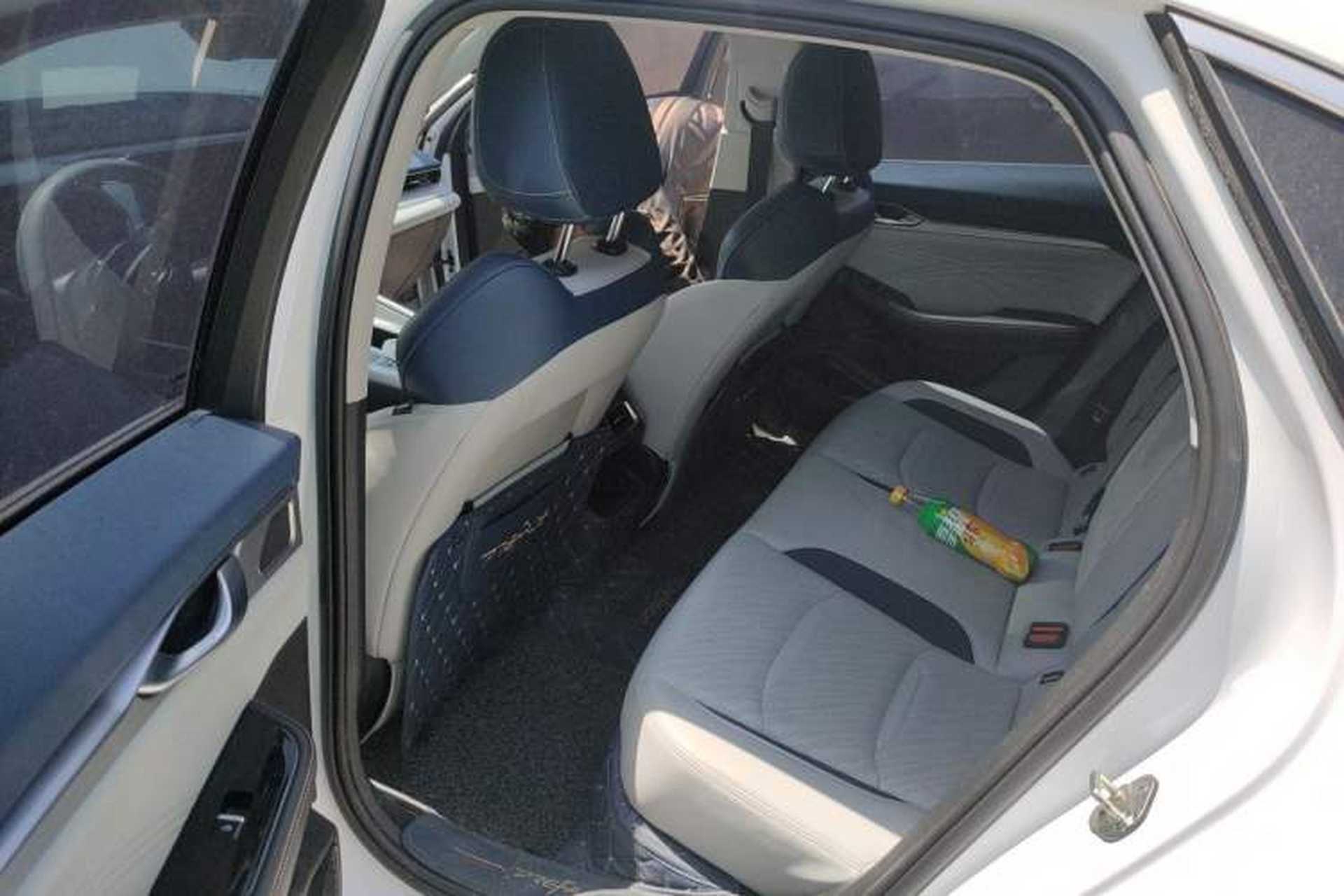 Used Geely Auto Preface 2021 Revised Version 2.0TD Luxury Edition Left Rear Seat