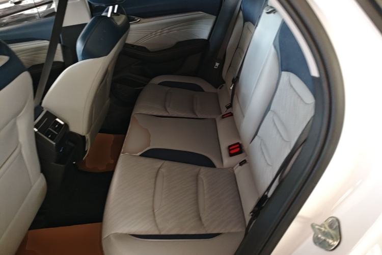 Used Geely Auto Preface 2021 Revised Version 2.0TD Luxury Edition Left Rear Seat