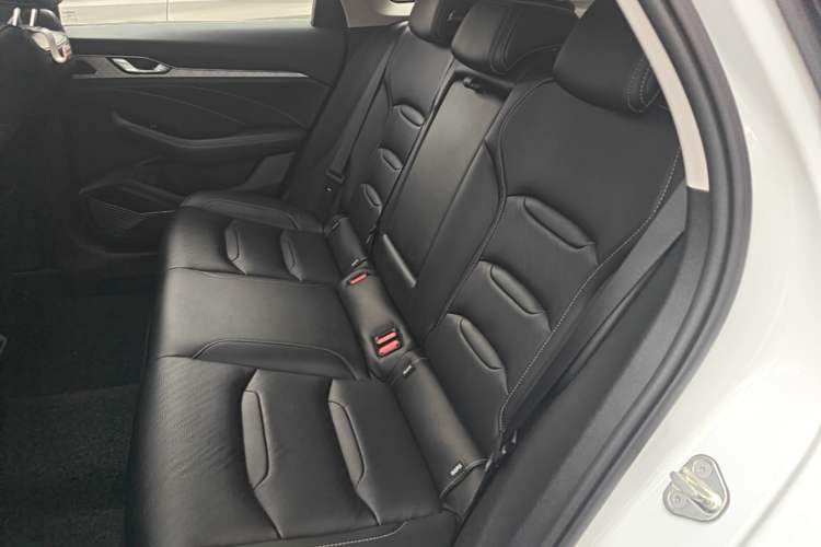 Used Geely Auto Preface 2021 2.0TD Luxury Version Left Rear Seat